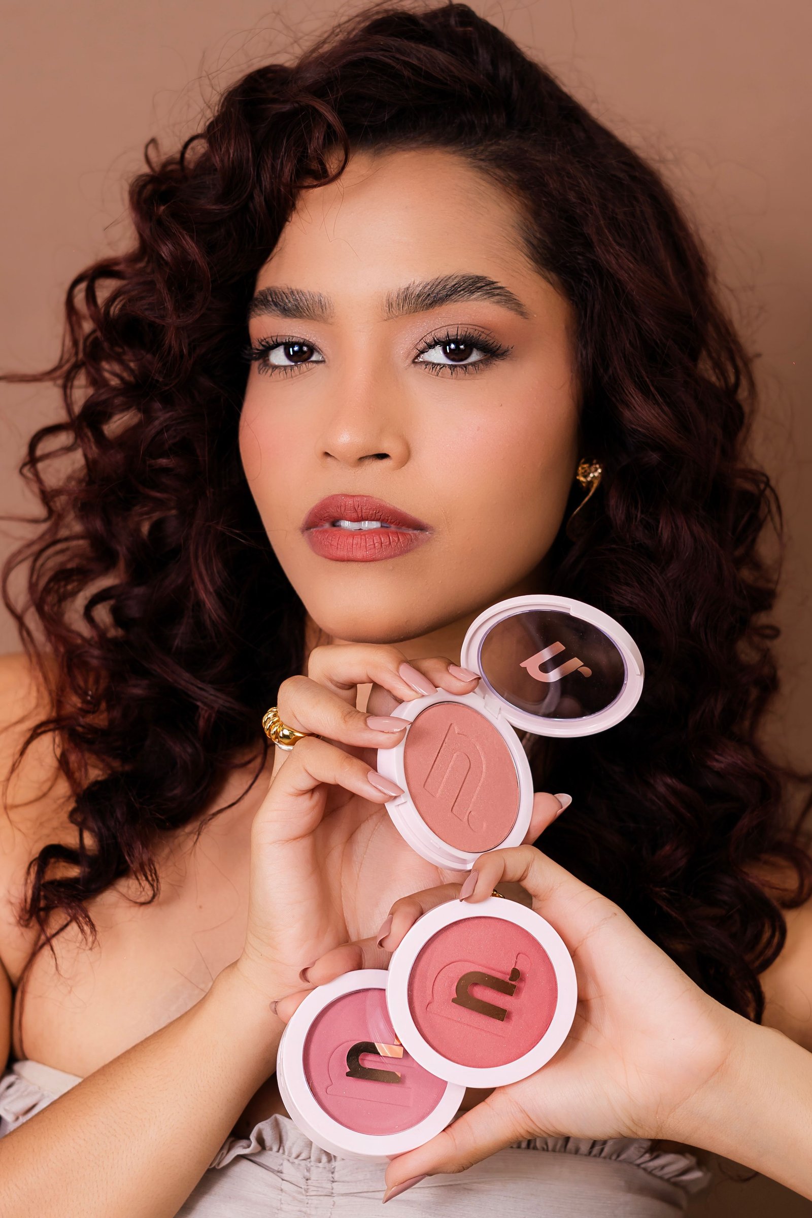 Face Item 3